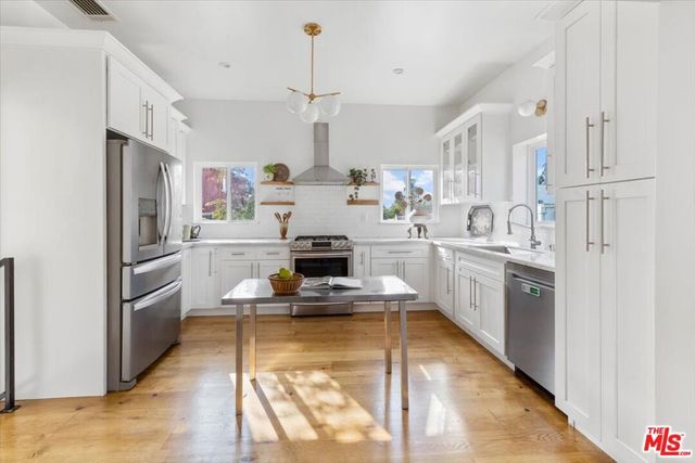 3312 Berkeley Avenue, Los Angeles, CA 90026