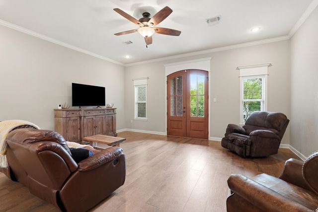 5 Lukefield Drive, Greenbrier, AR 72058