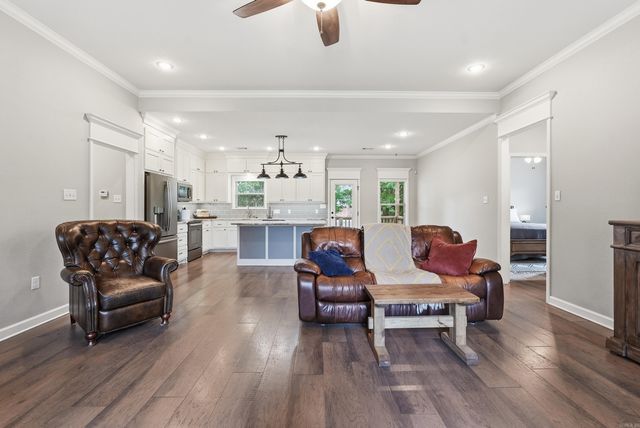 5 Lukefield Drive, Greenbrier, AR 72058