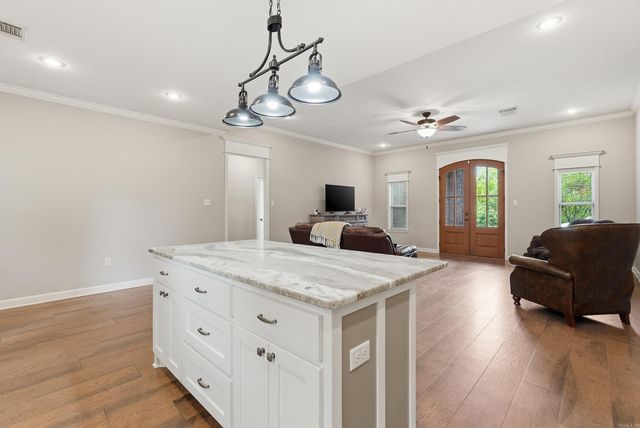 5 Lukefield Drive, Greenbrier, AR 72058