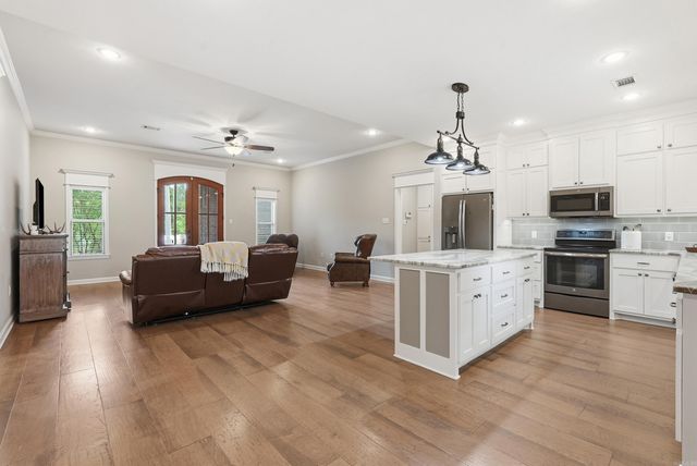 5 Lukefield Drive, Greenbrier, AR 72058