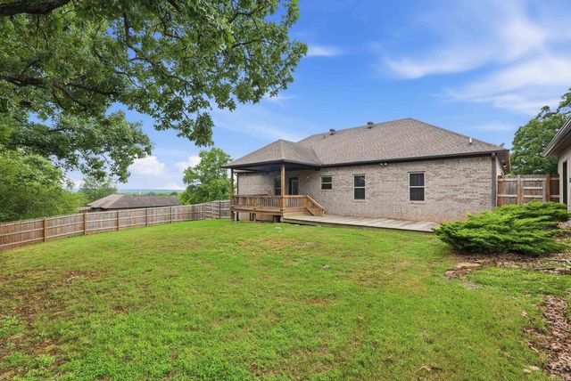 5 Lukefield Drive, Greenbrier, AR 72058