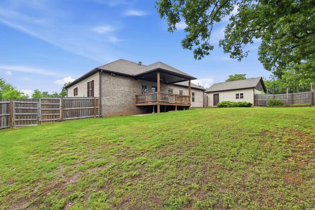 5 Lukefield Drive, Greenbrier, AR 72058