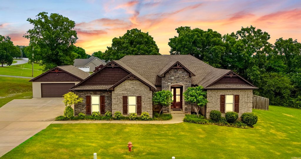 5 Lukefield Drive, Greenbrier, AR 72058