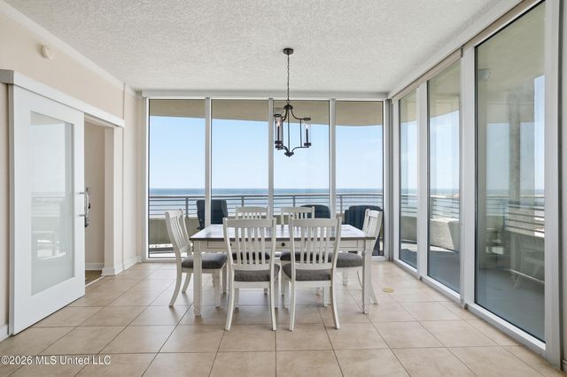 2060 Beach Boulevard, 204, Biloxi, MS 39531