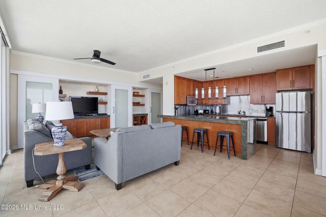 2060 Beach Boulevard, 204, Biloxi, MS 39531