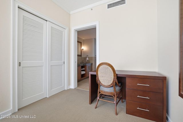 2060 Beach Boulevard, 204, Biloxi, MS 39531