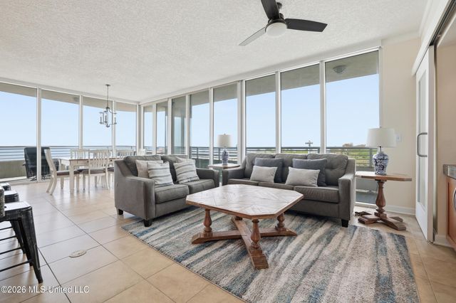 2060 Beach Boulevard, 204, Biloxi, MS 39531