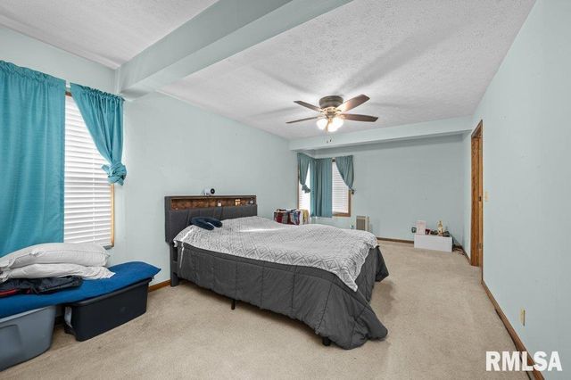 1115 35TH Avenue Court, East Moline, IL 61265