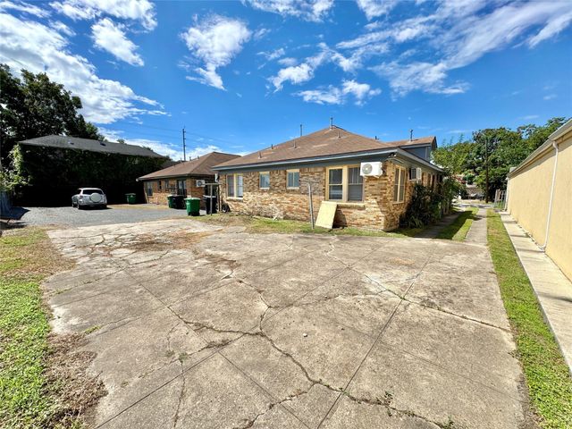 7 Hunt Street, Houston, TX 77003