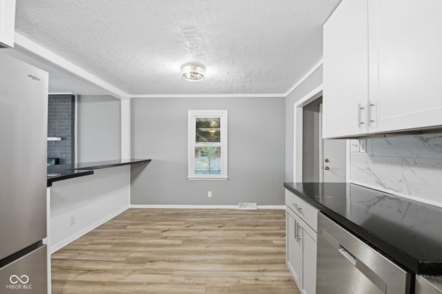 749 W Edgewood Avenue, Indianapolis, IN 46217