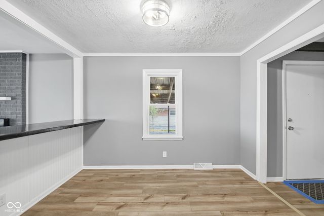 749 W Edgewood Avenue, Indianapolis, IN 46217