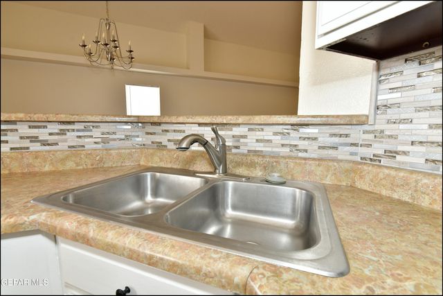 3972 TIERRA VENADO Drive, El Paso, TX 79938