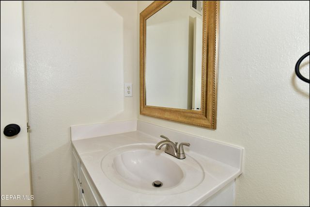 3972 TIERRA VENADO Drive, El Paso, TX 79938