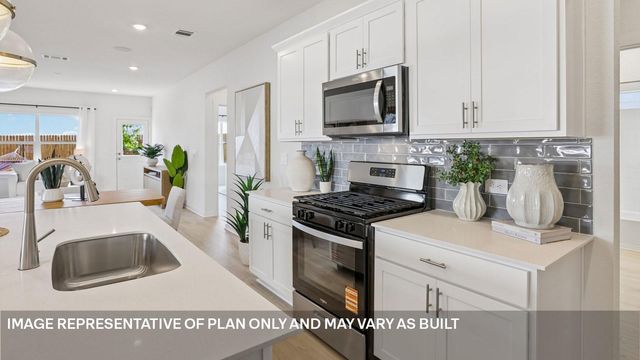 12914 Cattle Rustler RD, Mustang Ridge, TX 78610