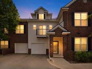 273 Scio Village Court 243, Scio Twp, MI 48103