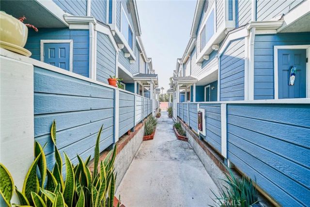 21901 Moneta Avenue 10, Carson, CA 90745