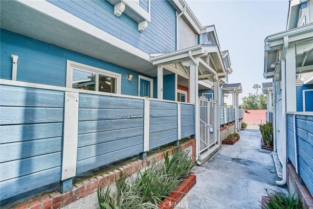 21901 Moneta Avenue 10, Carson, CA 90745