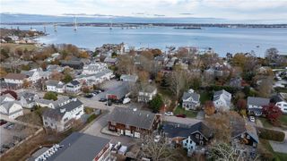 14 Clinton Avenue 3, Jamestown, RI 02835