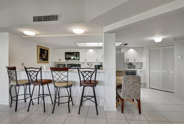 100 SE 5th Avenue 504, Boca Raton, FL 33432