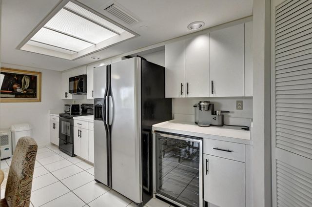 100 SE 5th Avenue 504, Boca Raton, FL 33432