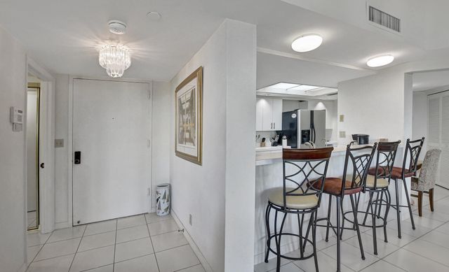 100 SE 5th Avenue 504, Boca Raton, FL 33432