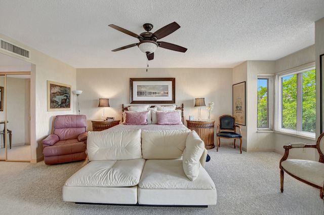 100 SE 5th Avenue 504, Boca Raton, FL 33432