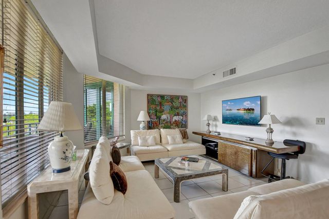 100 SE 5th Avenue 504, Boca Raton, FL 33432