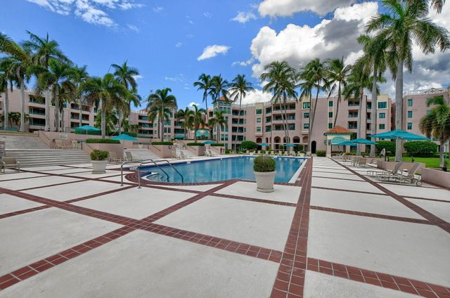 100 SE 5th Avenue 504, Boca Raton, FL 33432