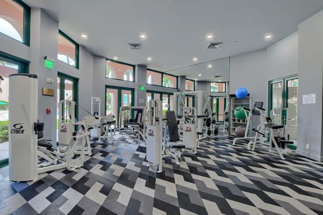 100 SE 5th Avenue 504, Boca Raton, FL 33432