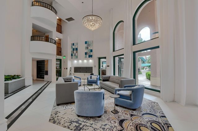 100 SE 5th Avenue 504, Boca Raton, FL 33432