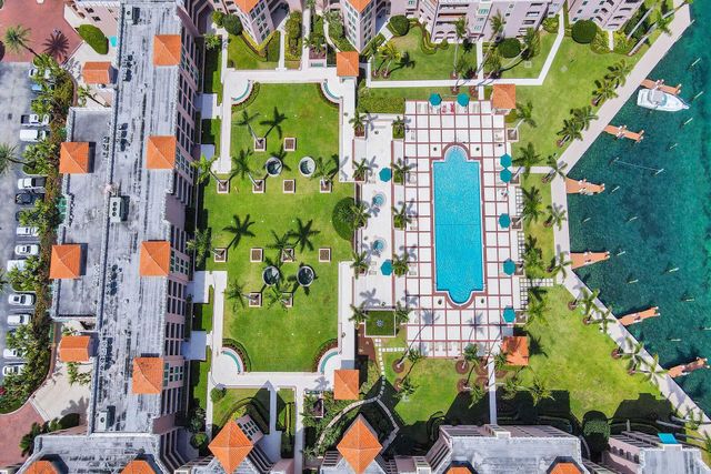 100 SE 5th Avenue 504, Boca Raton, FL 33432
