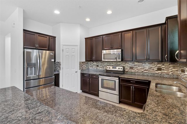 8266 BRYCE CANYON AVENUE, Windermere, FL 34786