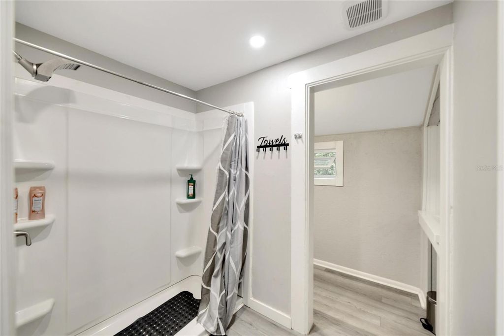 Image 29 of property listing at 4209 N 14TH STREET, Tampa, FL 33603