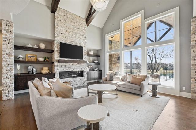 16121 Paradise Street, Overland Park, KS 66221