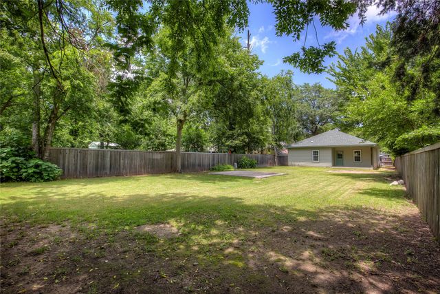 109 W Damon Street, Terrell, TX 75160