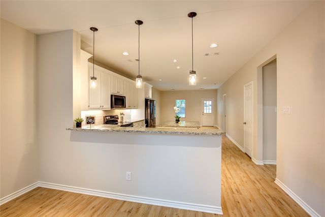 109 W Damon Street, Terrell, TX 75160