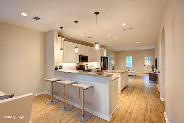 109 W Damon Street, Terrell, TX 75160