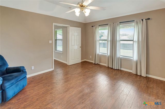 205 Arabian Drive, Victoria, TX 77904