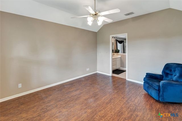205 Arabian Drive, Victoria, TX 77904