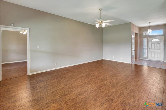 205 Arabian Drive, Victoria, TX 77904