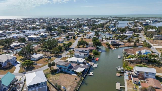 5100 CEDARBROOK LANE, Hernando Beach, FL 34607