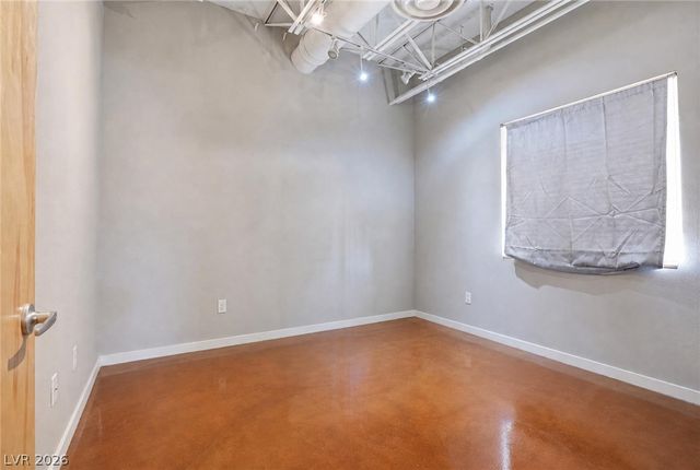 5091 Thunder River Circle, Las Vegas, NV 89148