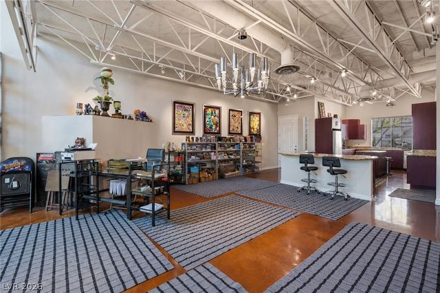 5091 Thunder River Circle, Las Vegas, NV 89148