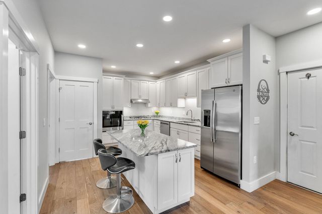 28 Alex Drive, Barre Town, VT 05641