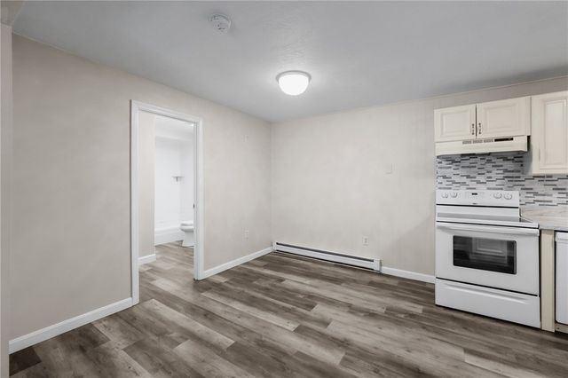 300 Smithfield Road 5-34, North Providence, RI 02904