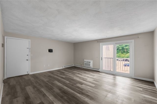 300 Smithfield Road 5-34, North Providence, RI 02904