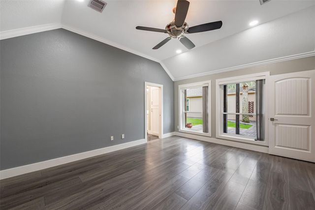 1013 Azalea Pointe, League City, TX 77573