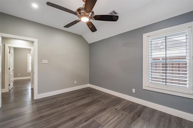 1013 Azalea Pointe, League City, TX 77573