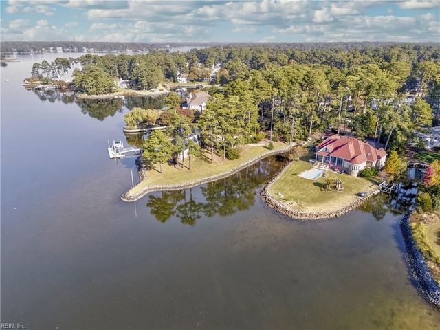 1329 Chewink CT, Virginia Beach, VA 23451